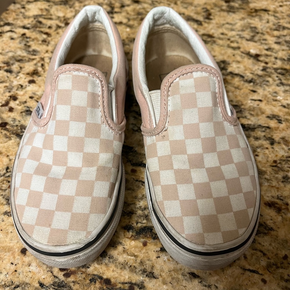 Checkered Slip-On Vans - Picture 2 of 6